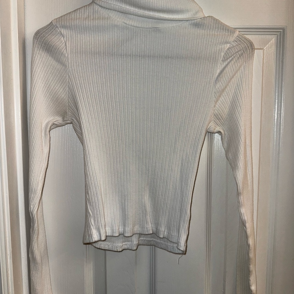 Ambiance Ribbed White Top